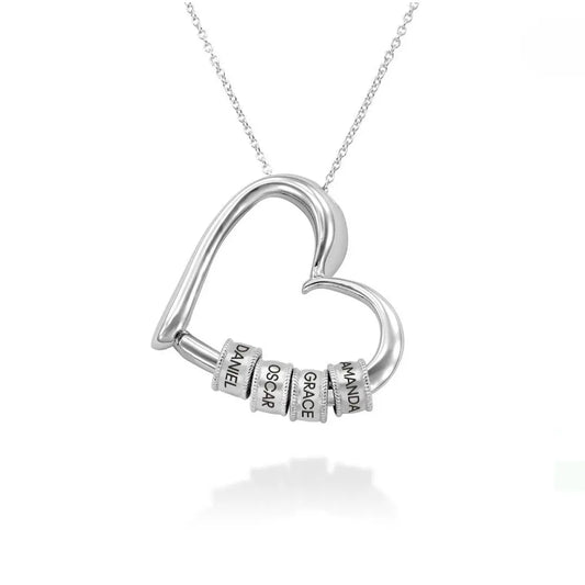 Collar Corazón Encantador con Cuentas Grabadas