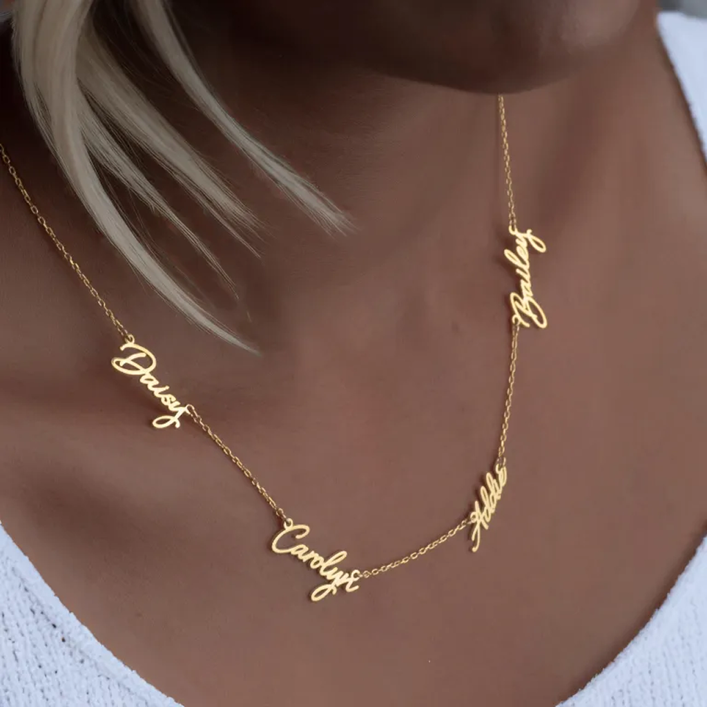 Collar con nombre personalizado