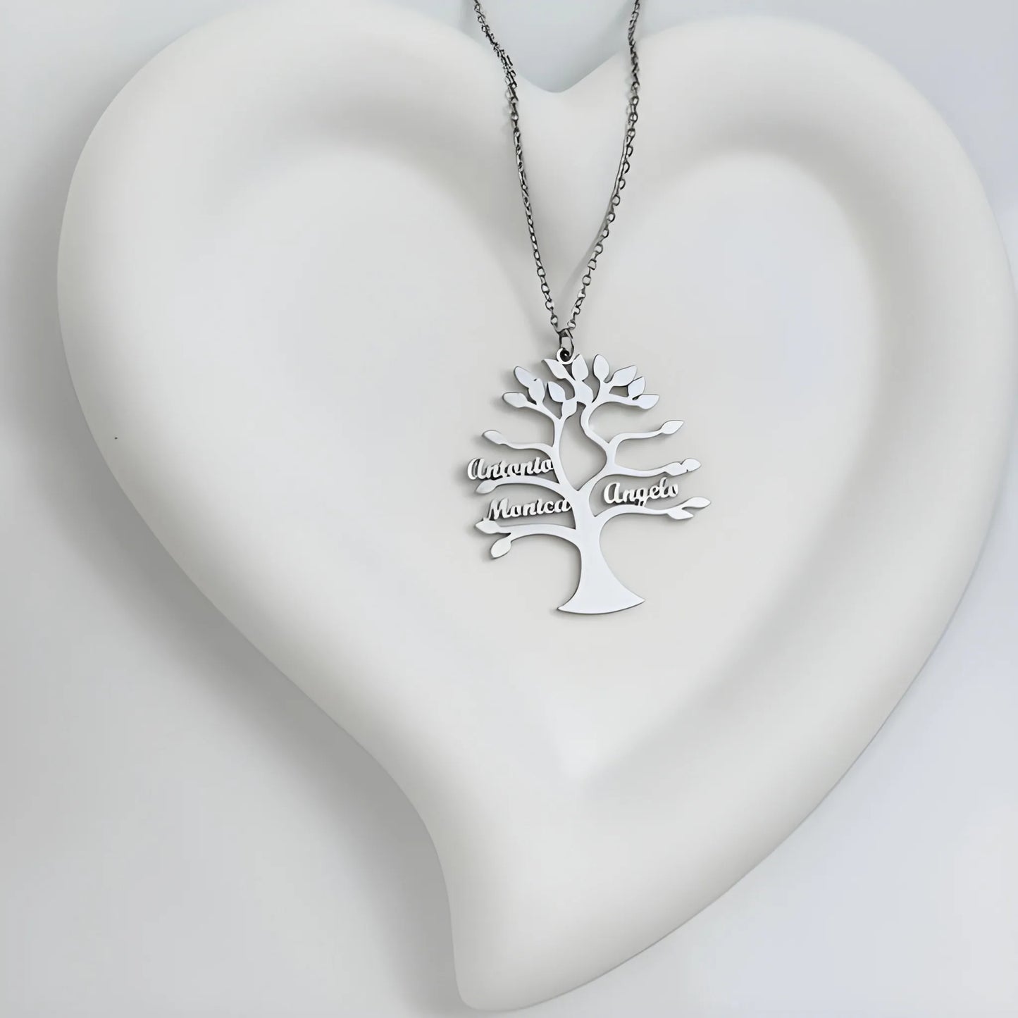 Collar Personalizado Árbol de la Vida con Nombres – Collar Familiar Grabado